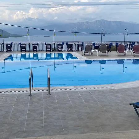 Anastasia Village Aparthotel Nikiana